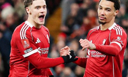 Liverpool Bangkit Ganas, Arne Slot: Ekitike Dan Wirtz Luar Biasa!