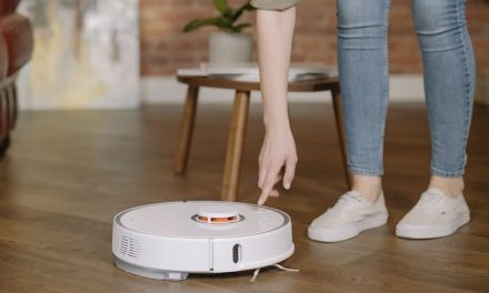 Smart Cleaning: Pembersih Lantai Digital Yang Efisien & Otomatis