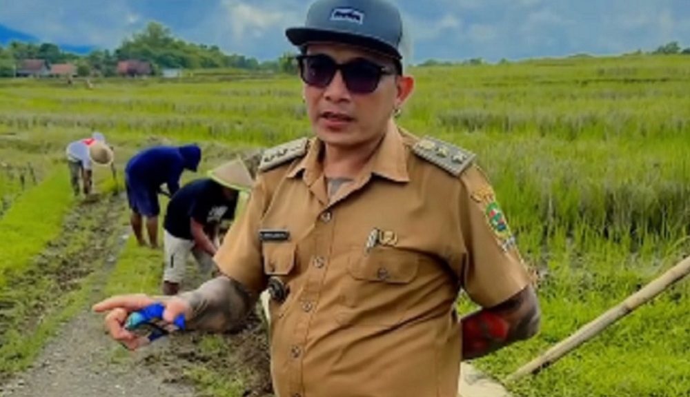 Kekerasan Terhadap Kades Hoho: Kacamata Pecah