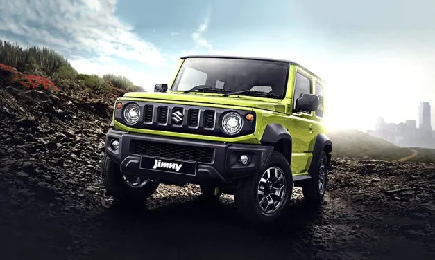 Jimny 3 Doors MT Single Tone: Mobil Off-Road Pencinta Petualang
