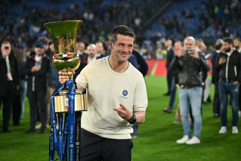 Inter Milan Juara Ganda, Chivu Bangga Dengan Penampilan Tim