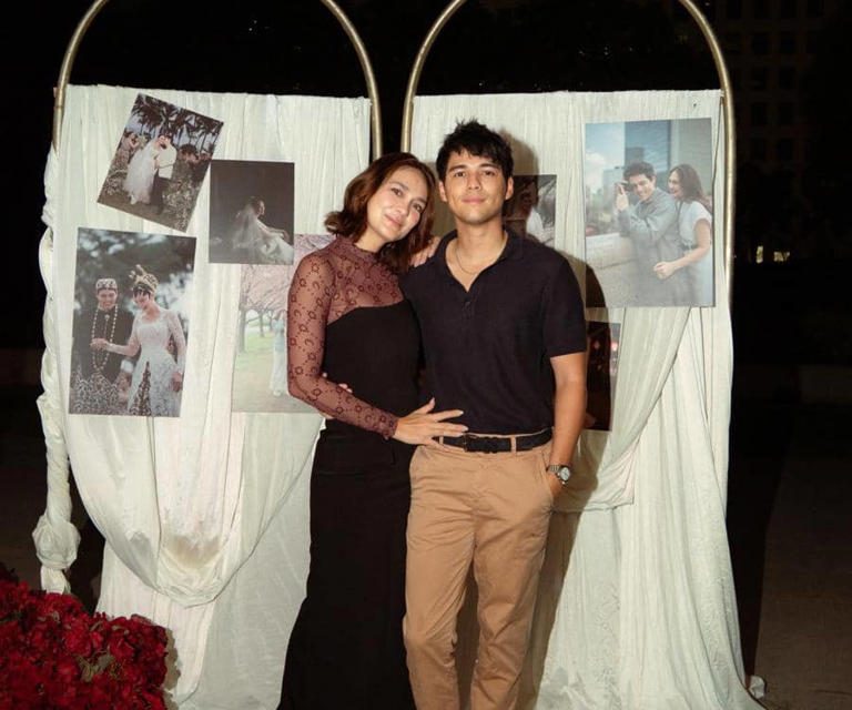 Luna Maya Dan Maxime: Rayakan Satu Tahun Bersama