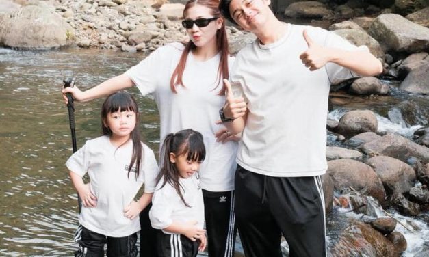 Quality Time Seru! Felicya Angelista & Keluarga Hiking Di Sentul