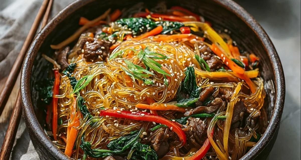 Kuliner Japchae: Mi Kaca Korea Dengan Cita Rasa Gurih & Lezat