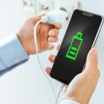 Baterai HP Tetap Awet! Ini Cara Mengisi Daya Yang Benar