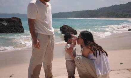 Happy Vibes! Momen Seru Keluarga Aaliyah & Thariq Di Sumba
