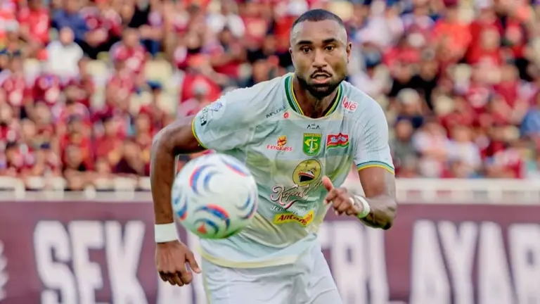 Drama Penalti! Persebaya Gagal Usai Takluk Dari PSM Makassar