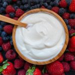 Cocok Untuk Sarapan! Greek Yogurt Tanpa Gula Kaya Protein